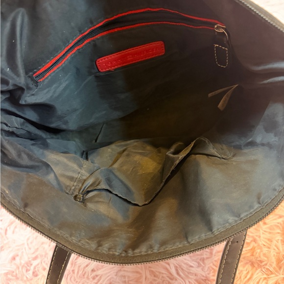 Tommy Hilfiger mini Black Tote Bag - Picture 4 of 7